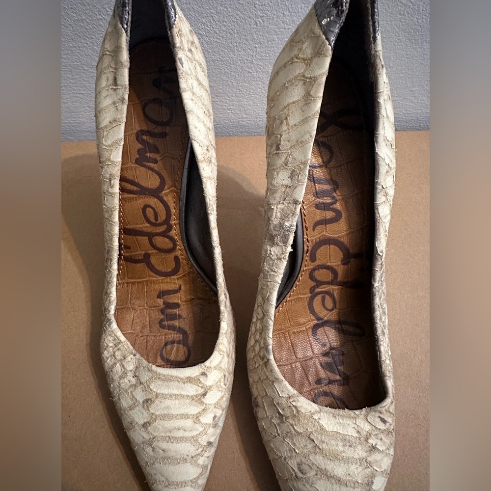 Sam Edelman Cream Snakeskin Heels - Picture 2 of 5
